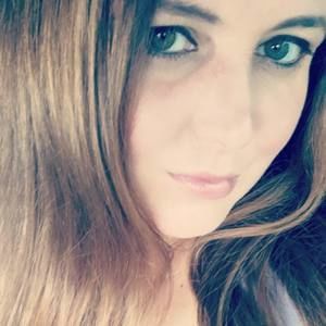 Meet your Posher, Nora