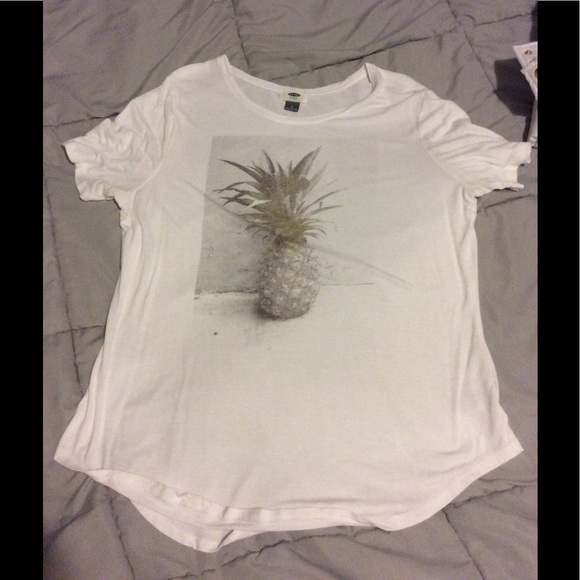 White Pinapple Shirt - Picture 1 of 2