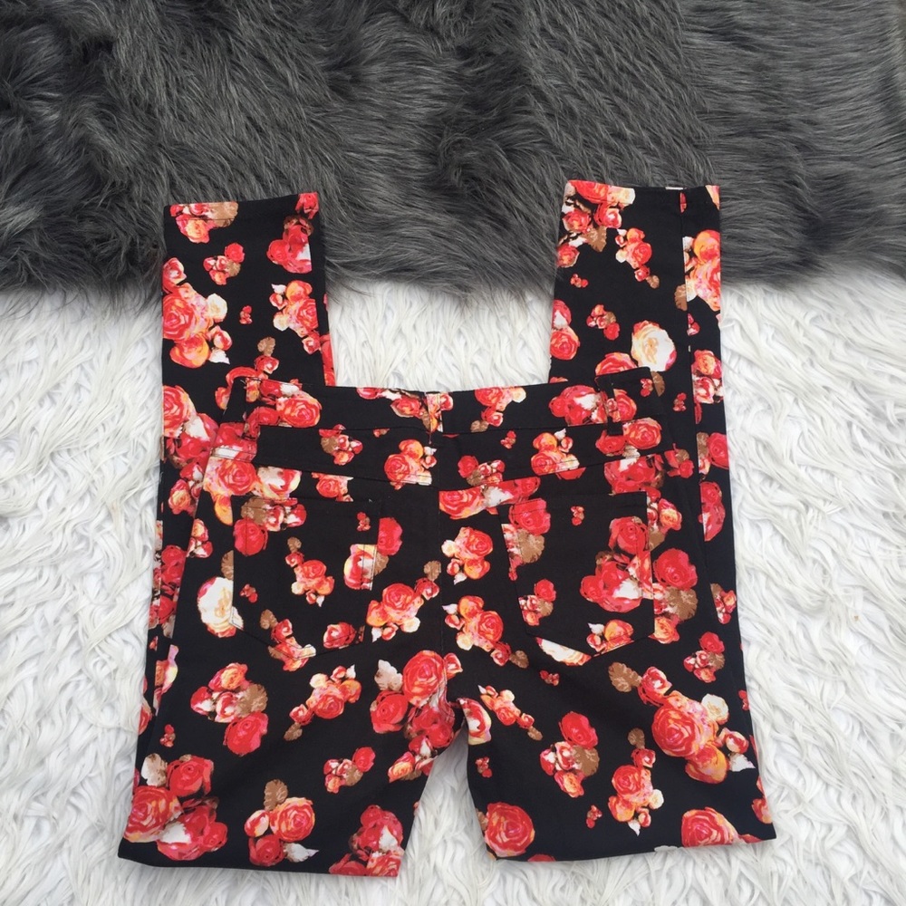 Anthropologie floral pants - Picture 4 of 6