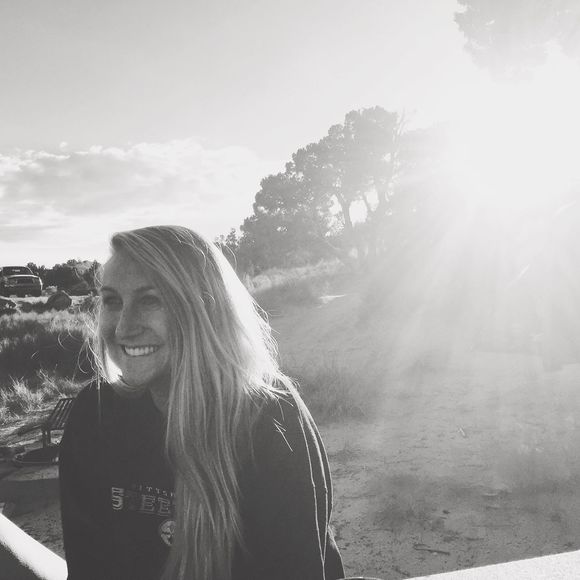 Meet your Posher, Alyson - Picture 1 of 1