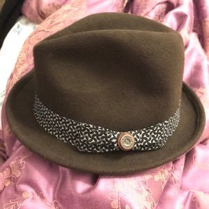 Ben Sherman hat