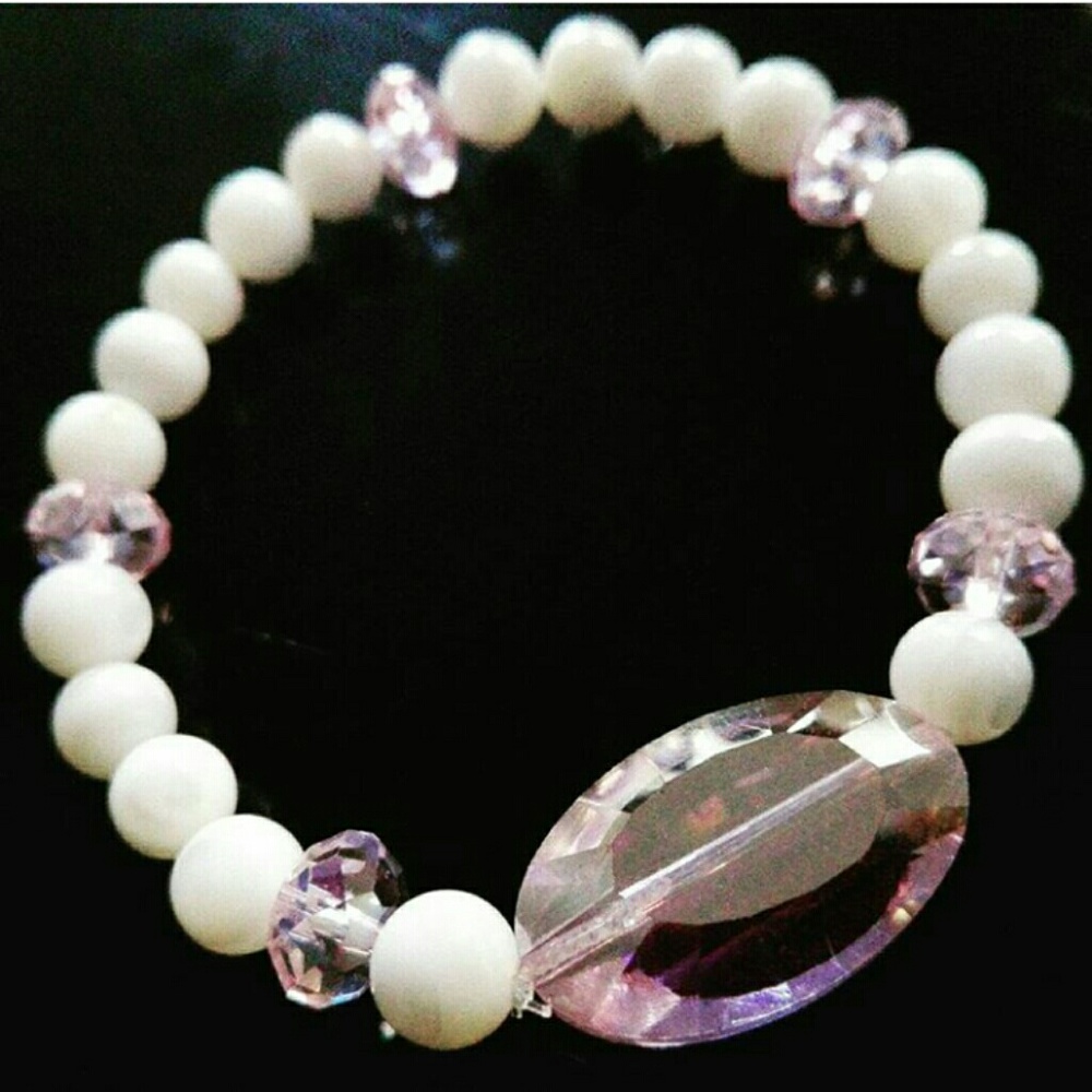 Bracelet nacar and pink crystals