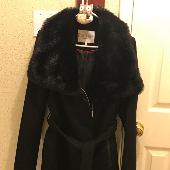 Great coat in a great condition with fur - Picture 1 of 8