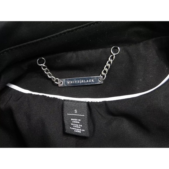 White House Black Market small black trench coat - Picture 8 of 8