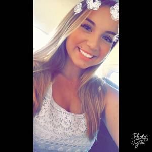 Meet your Posher, Victoria