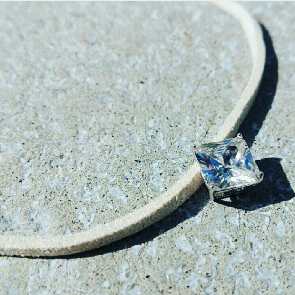 Necklace with crystal