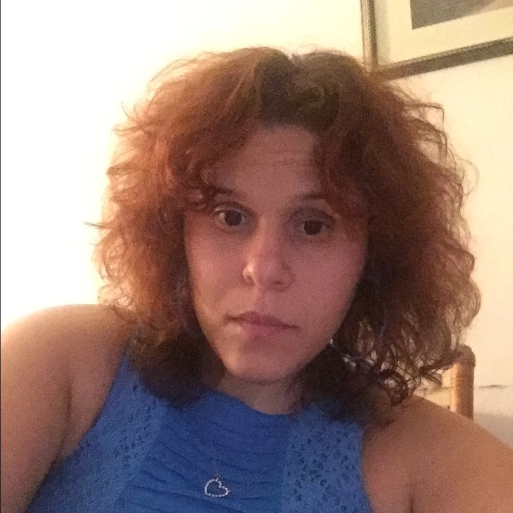 Meet your Posher, Raquel