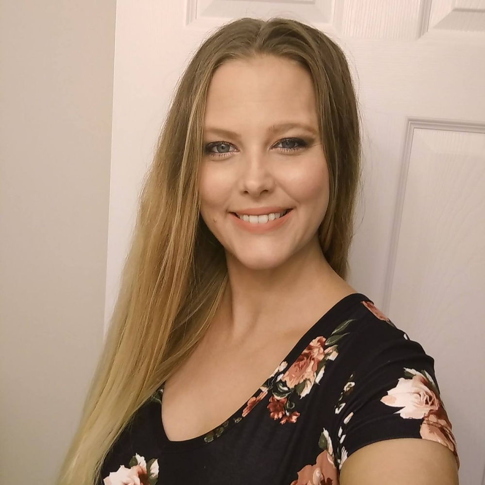 Meet your Posher, Leah