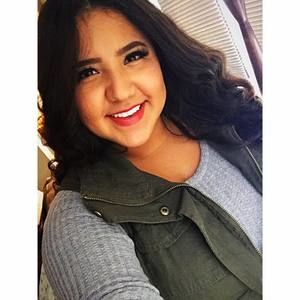 Meet your Posher, Daniela