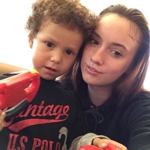 Meet your Posher, Victoria