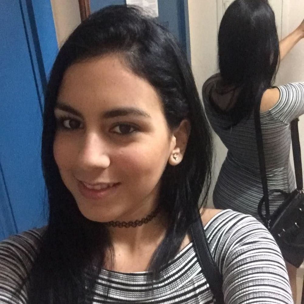 Meet your Posher, Scheila