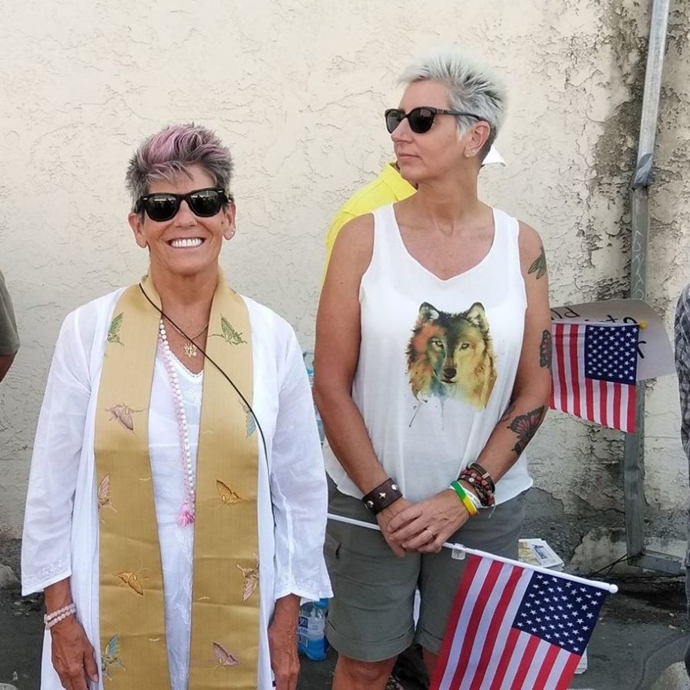 Meet your Posher, Lilly