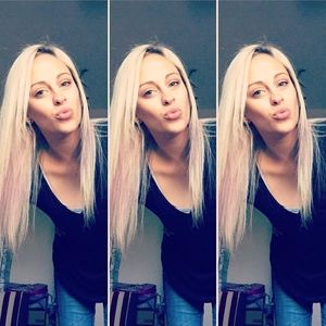 Meet your Posher, Liz