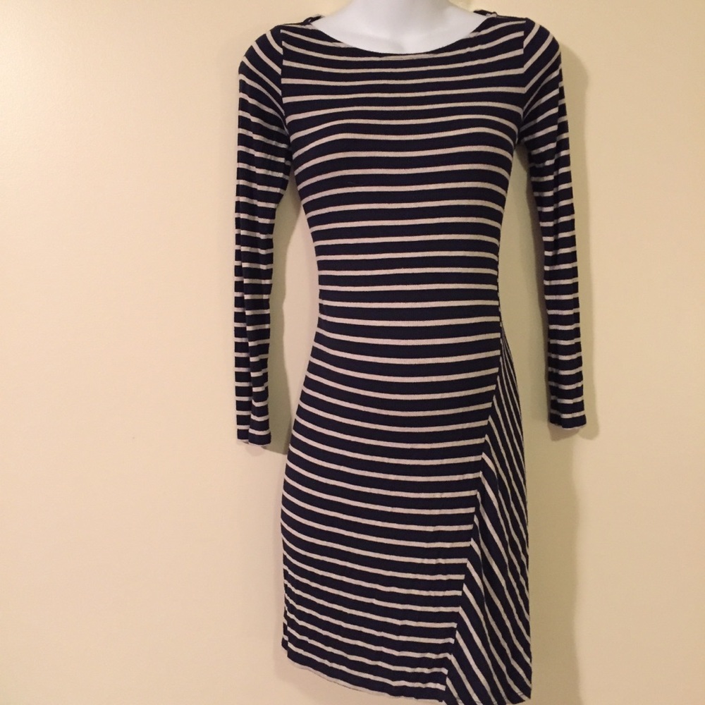 ❤️Pea in the pod maternity dress size medium