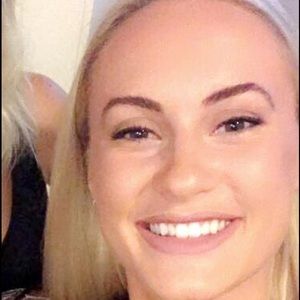 Meet your Posher, Claire