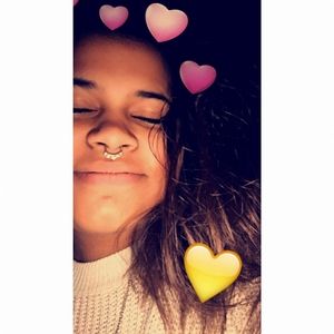 Meet your Posher, Ayla