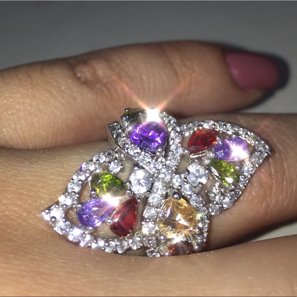 Vintage Fashion Ring With MultiColor Rhinestones