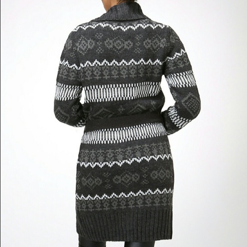 Full length sweater - Picture 3 of 4