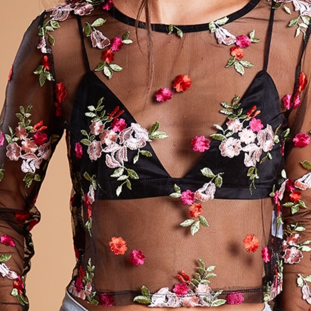 Peppermayo Floral Embroidery Top