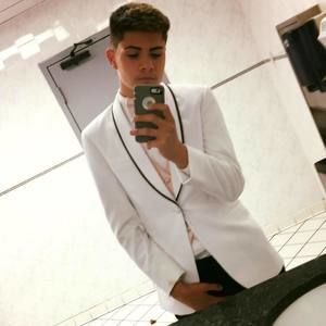 Meet your Posher, Kevin