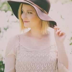 Meet your Posher, Carson