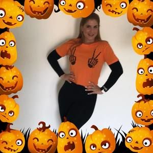 Meet your Posher, Judithsley