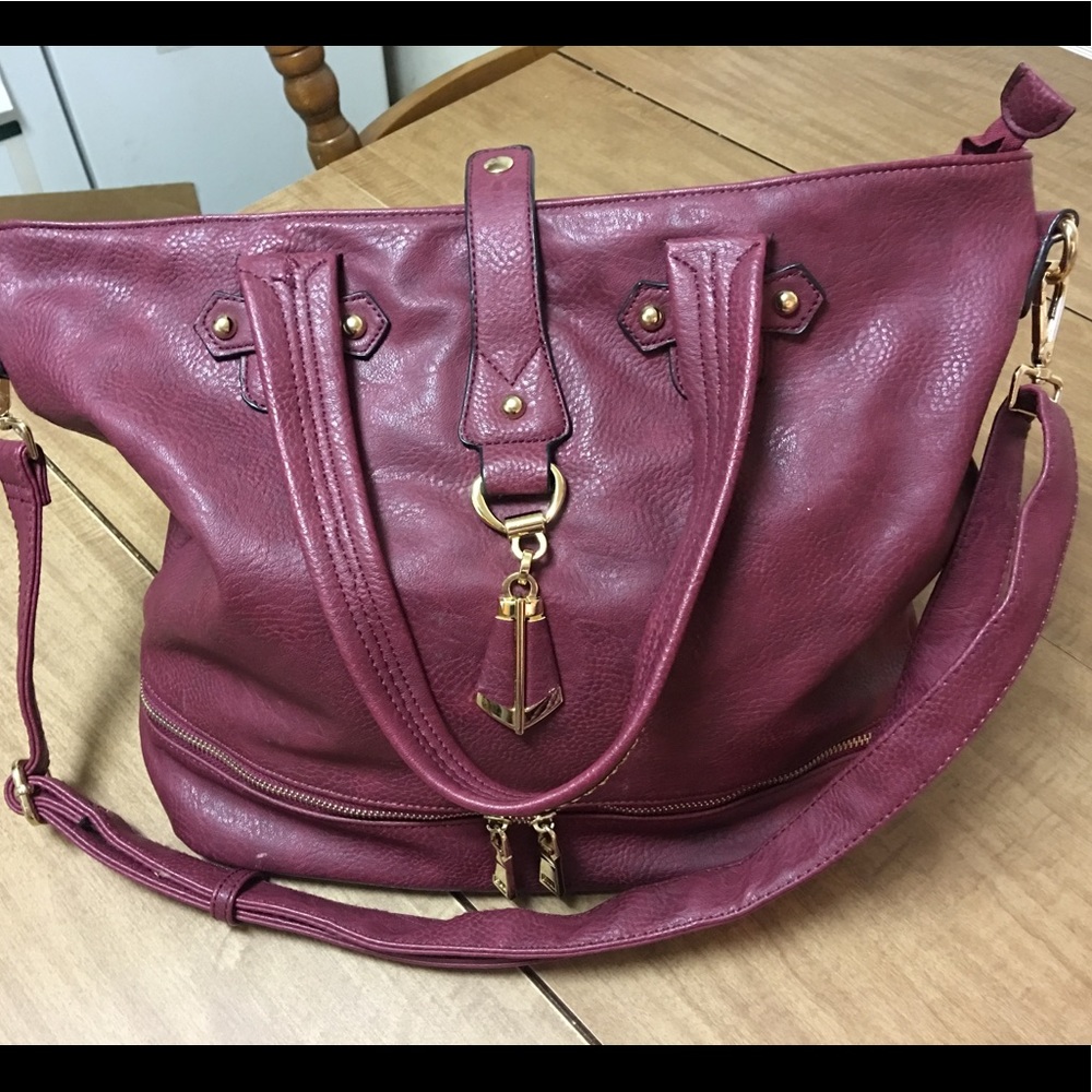 Large burgundy/maroon purse
