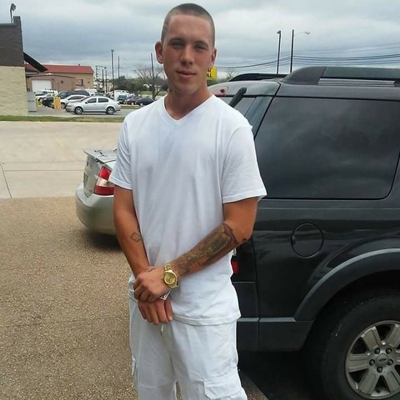 Meet your Posher, Jonathan - Picture 1 of 1