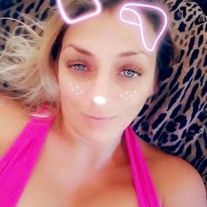 Meet your Posher, Chastity