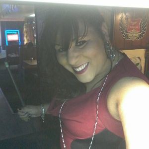 Meet your Posher, Felicia