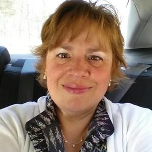 Meet your Posher, Lara