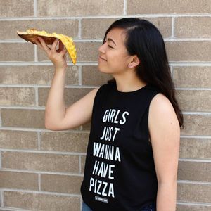 Meet your Posher, Naomi