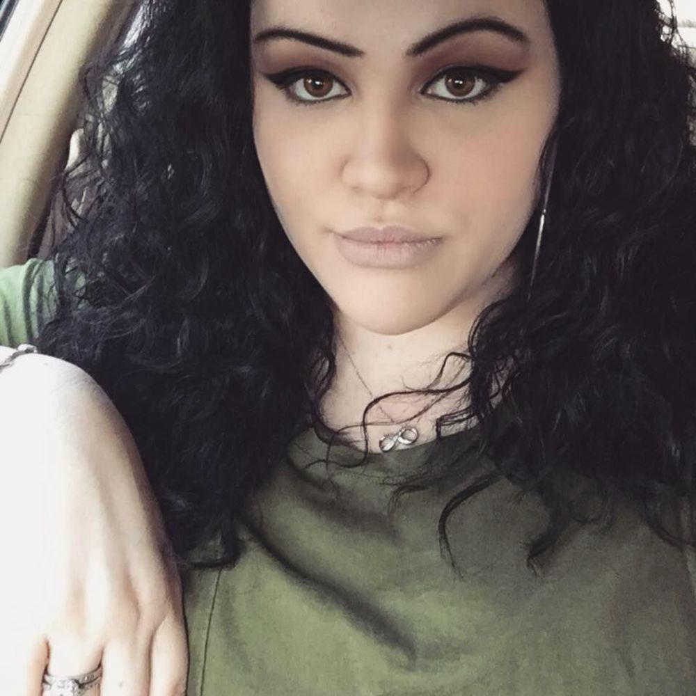 Meet your Posher, Brittany