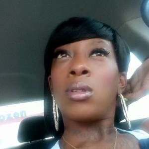 Meet your Posher, Ramona