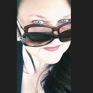 Meet your Posher, Dani