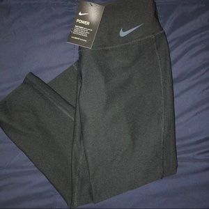 (NEW) Nike leggings
