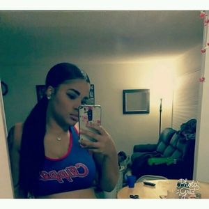 Meet your Posher, Timia