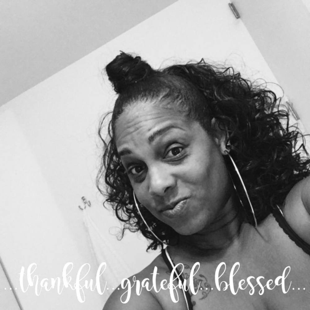 Meet your Posher, April