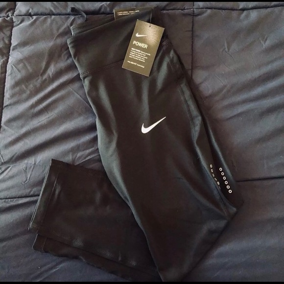 Nike Pants - (NEW) Nike leggings