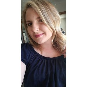 Meet your Posher, Mallory