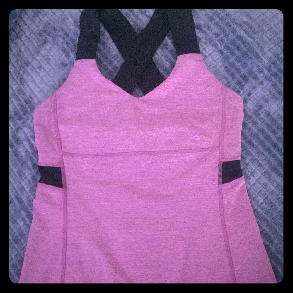 Luluemon active top