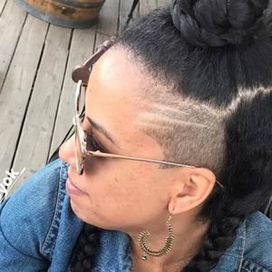 Meet your Posher, Christel