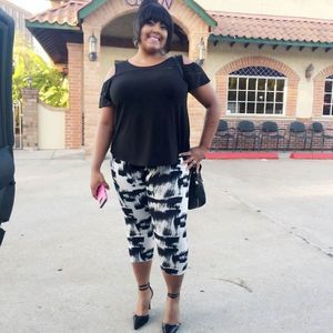 Meet your Posher, Frances