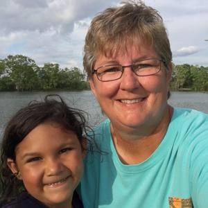 Meet your Posher, Sandra