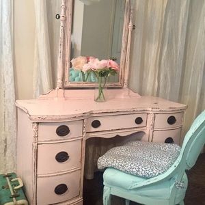 Meet your Posher, Karla