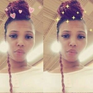 Meet your Posher, Laronda