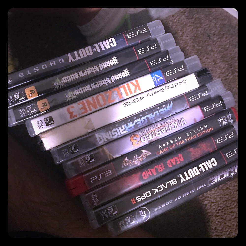 Selling PS3 with everything games included an cam