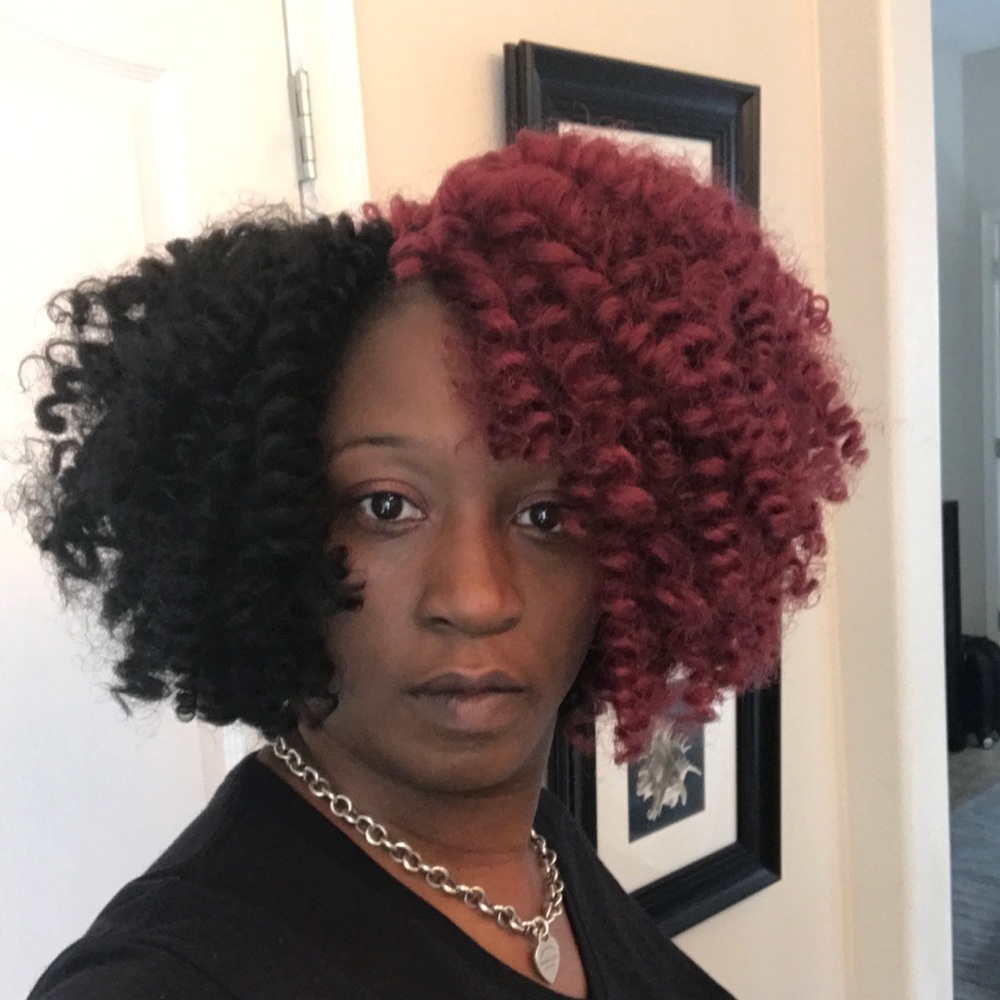 Meet your Posher, Nakia