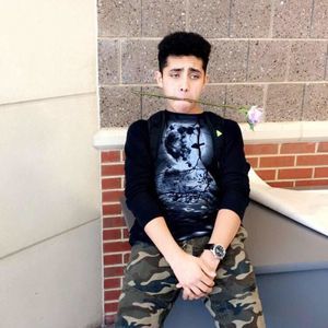 Meet your Posher, Ïvän