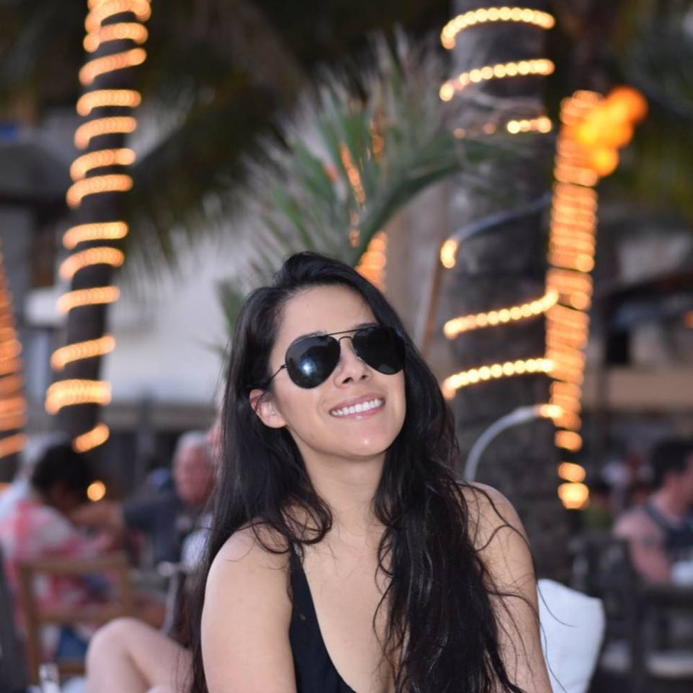 Meet your Posher, Maria